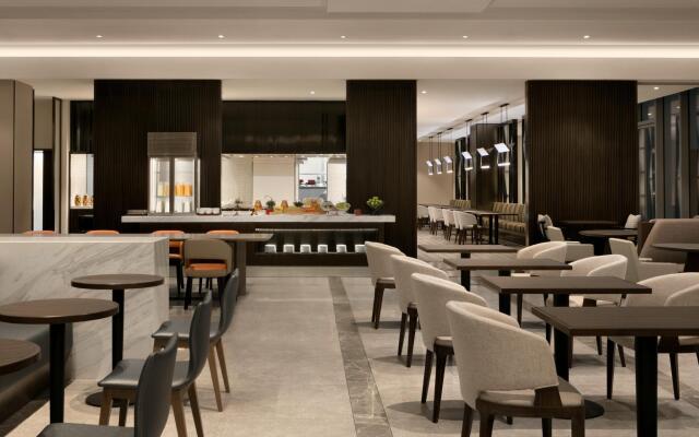 Hyatt Place Shanghai Tianshan Plaza