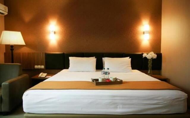Raden Wijaya Hotel & Convention