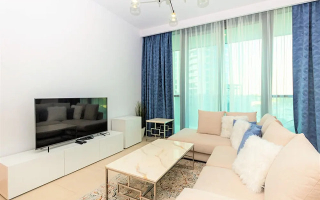 Amazing Stay in Downtown Views