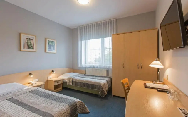 Hotel Łabędy
