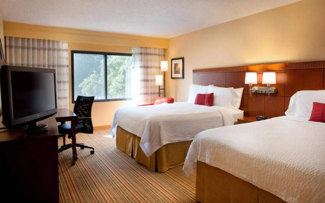 Courtyard by Marriott Sacramento Airport Natomas