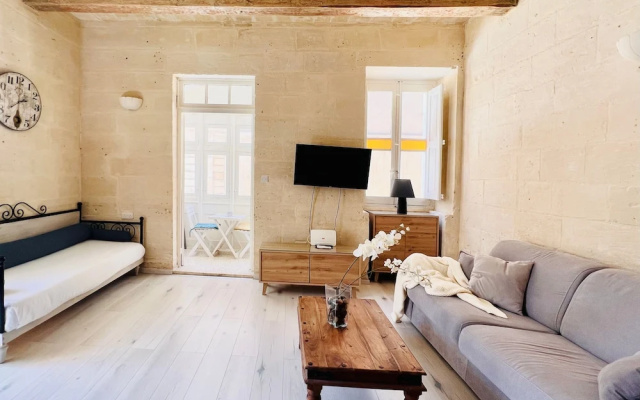 Central LOFT-Grand Master Palace