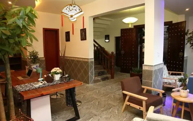 Indian Creek Suites