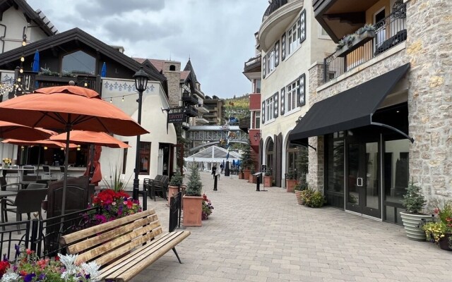 Vail Sonnenalp King Hotel Room