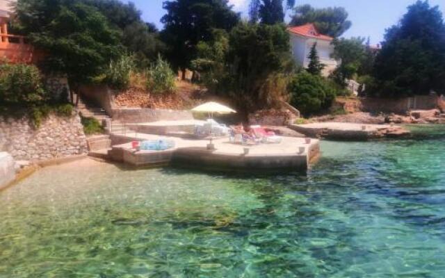 Apartment Dubi & Mari