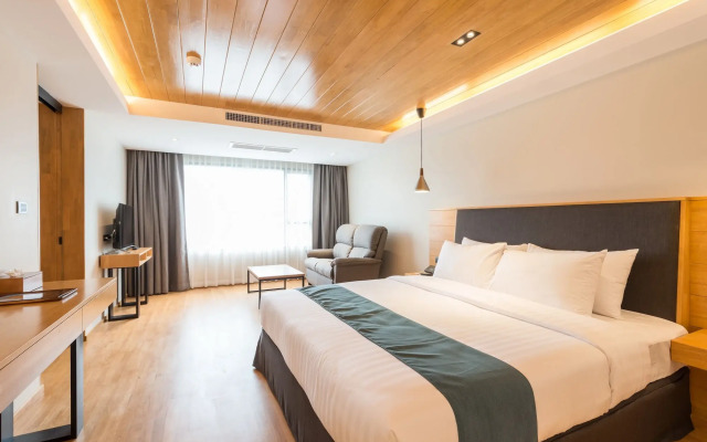 Asana Hotel & Residence