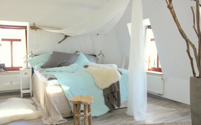 Loft im Turmhaus am Weissen Hirsch