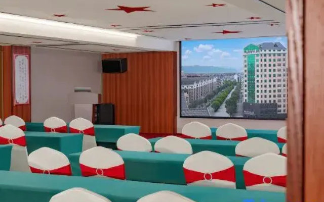 Shang       Ya    Hotel
