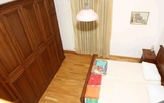 Elegante Via Maiocchi