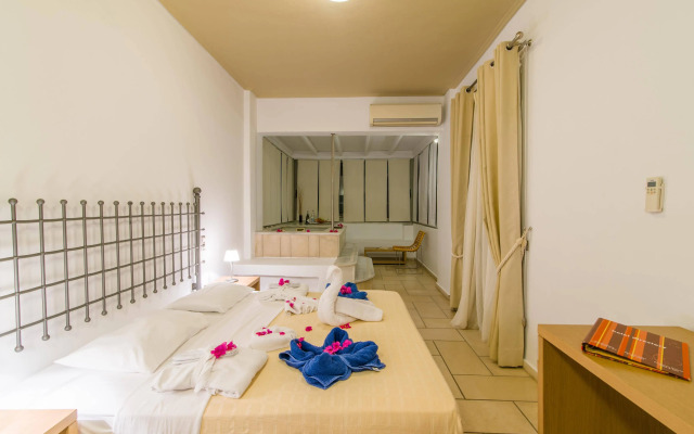 Hotel Antinea Suites & SPA