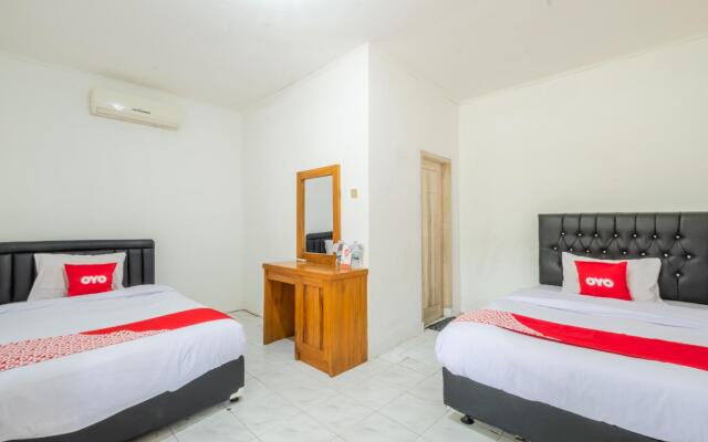 OYO 951 Cempaka Ratu Beach Resort
