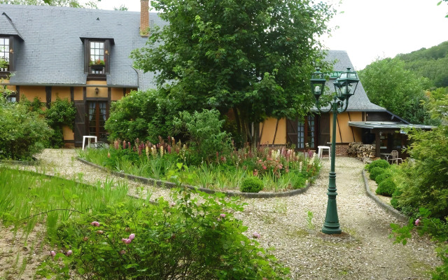 Les Granges Du Bout De La Ville