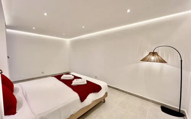 Vilamoura Deluxe Villa by Homing