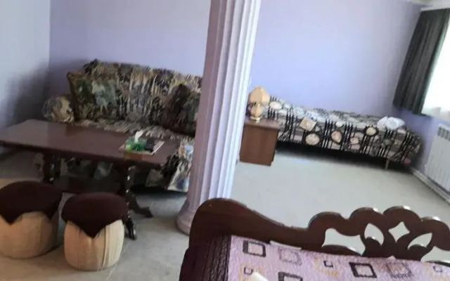 Tonratun Hotel