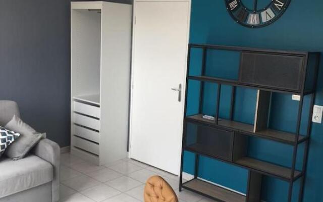 Résidence Studio Grand Luxe Wifi parking privé