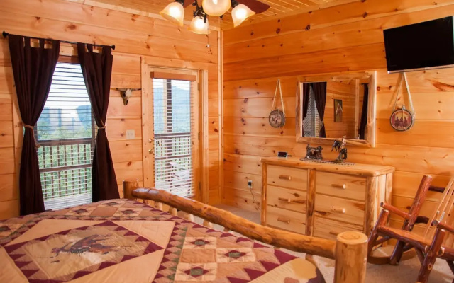 WESTERN SKY - 2 Br Cabin