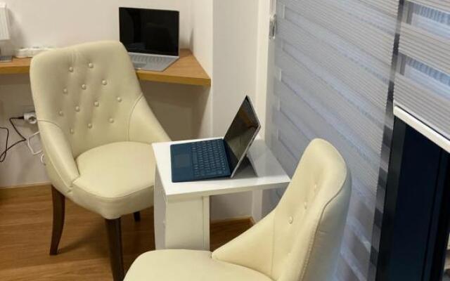 Pupin Palata business apartman B5