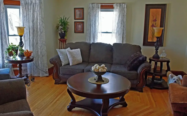 Miller House By the Bay