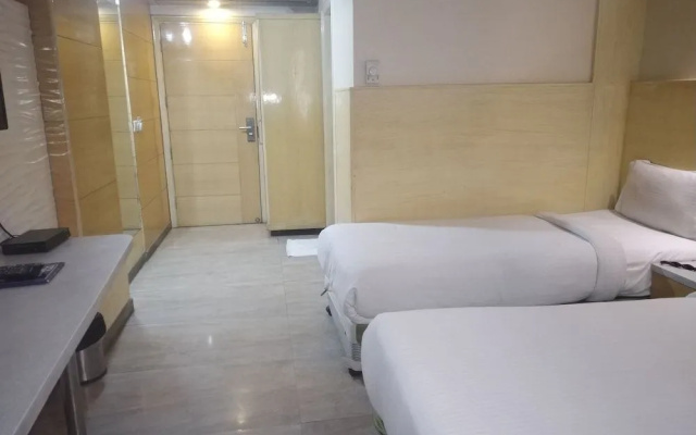 Hotel Krishna Plaza