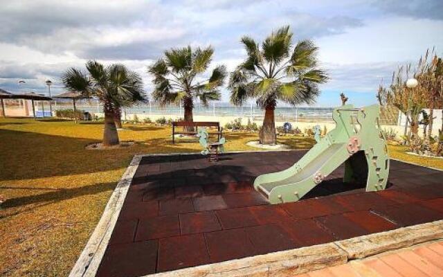 Bahía del Molinell 64