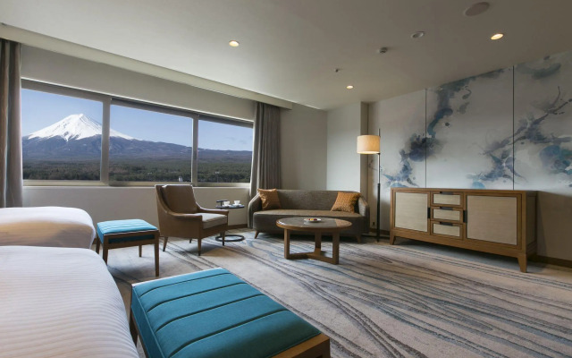 Highland Resort Hotel & Spa