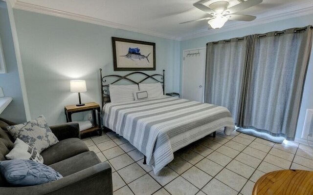 Sugar Beach 135 by RedAwning