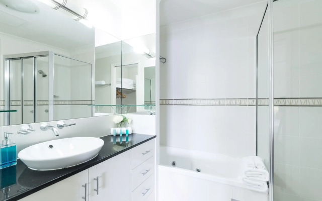 Jack & Newell Holiday Apartments