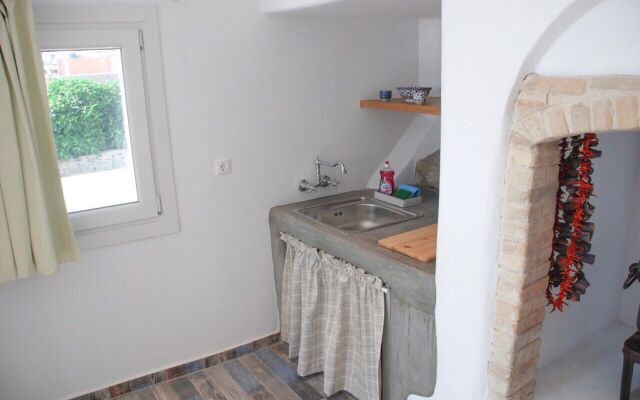 Aletro Cottage Houses