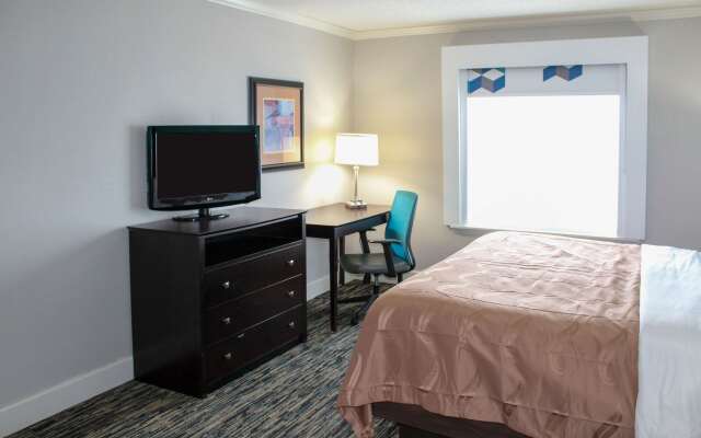 Quality Inn Crossville Near Cumberland Mountain State Park