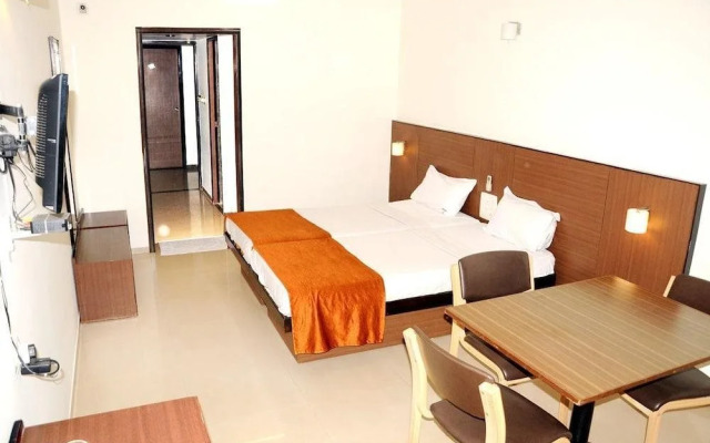 Hotel Century Executive by OYO Rooms