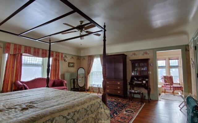 Saravilla Bed and Breakfast