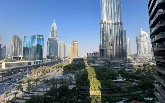 Manzil - 3BR | Downtown | Connected to Dubai Mall