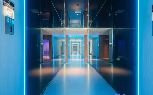 PK E-Sports Hotel (Jinjiang Guoji Jichang Yangguang Guangchang, Quanzhou)