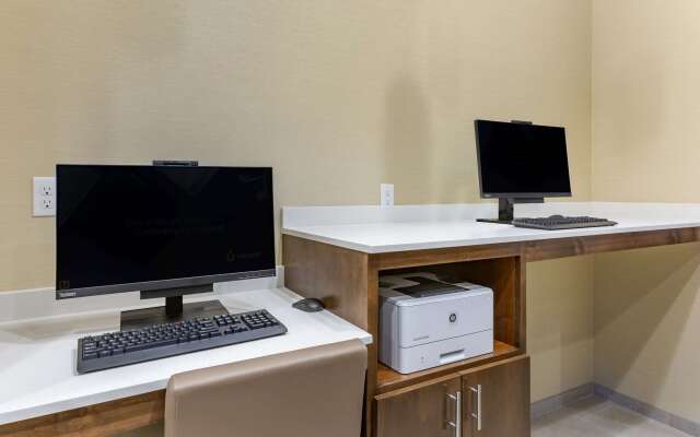 Comfort Suites Albuquerque Airport