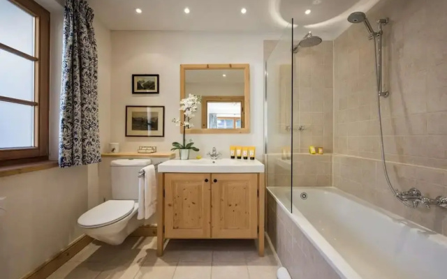 Alpine Bliss Retreat in Sankt Anton