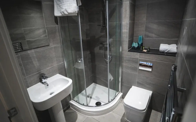 Staycay Modern 2-bed Apartment in Sheffield City Centre