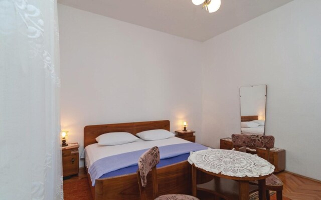 Stunning Apartment in Supetar With 2 Bedrooms and Wifi