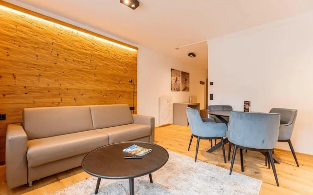 Nice Suite in Saalbach