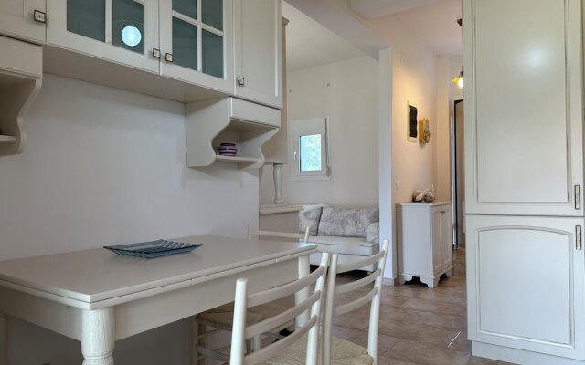 Relax in This Sithonia Property With Great Ocean Views