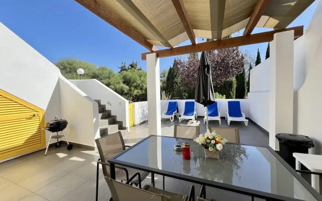 Vilamoura Club Villa 2 by Homing
