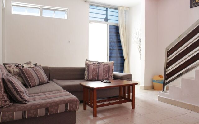 DesaTebrau NewStar Homestay - Wedding Bridal House