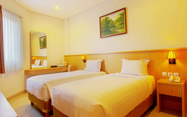 Hotel Dafam Rio