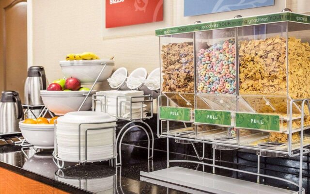 Comfort Suites Morrow - Atlanta South