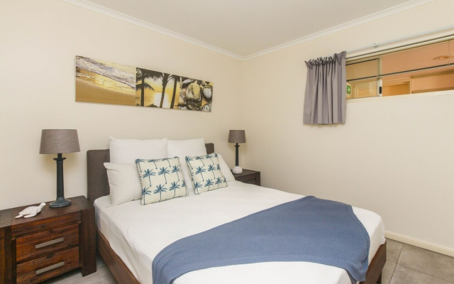 Inner City One Bedroom Apartment 27