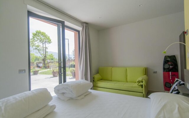 Campione del Garda Surf House - Hostel