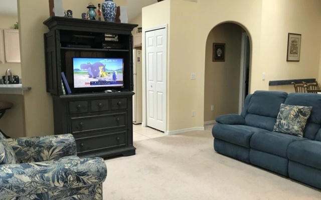 2593 Oneida Loop,