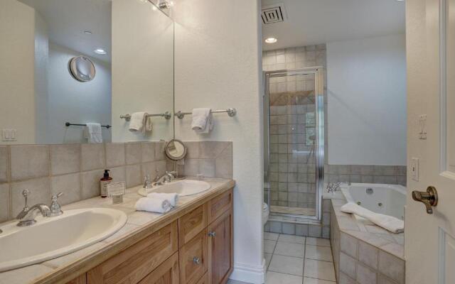 Lodge at Brookside