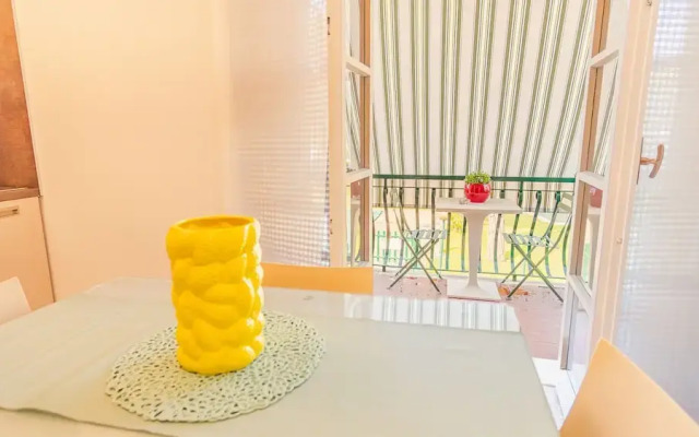 Sirmione Studio Apartment - Italian Homing Many Thanks Stella