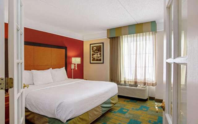 La Quinta Inn & Suites by Wyndham Winston-Salem