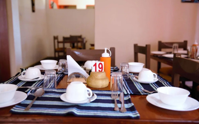 Everest House Hotel